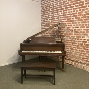 Royal Piano Movers - Piano Services Near Me Royal Piano Movers - Piano Services Near Me