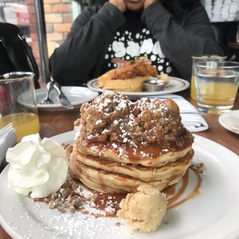 School Restaurant - Bakeries Near Me - Toronto, Ontario School Restaurant - Bakeries Near Me - Toronto, Ontario