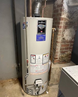 D & J Plumbing & Heating Logo