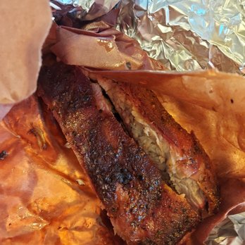 Old Bucs Barbecue - Yummy ribs. You can SEEEE the flavor - Barbeque Near Me - Manvel, Texas