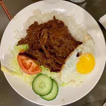Phnom Penh - Beef luc lac with egg on rice - Cambodian Near Me - Vancouver, British Columbia Phnom Penh - Beef luc lac with egg on rice - Cambodian Near Me - Vancouver, British Columbia
