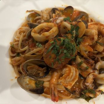 Renato's - Linguini Pescatore - Pizza Near Me - Westminster, California