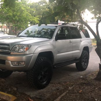 La Ceiba Tire Shop - Wheel & Rim Repair Near Me - Miami, Florida La Ceiba Tire Shop - Wheel & Rim Repair Near Me - Miami, Florida