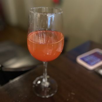Black Oak on Fifth - Strawberry mimosa - New American Near Me - Brooklyn, New York Black Oak on Fifth - Strawberry mimosa - New American Near Me - Brooklyn, New York