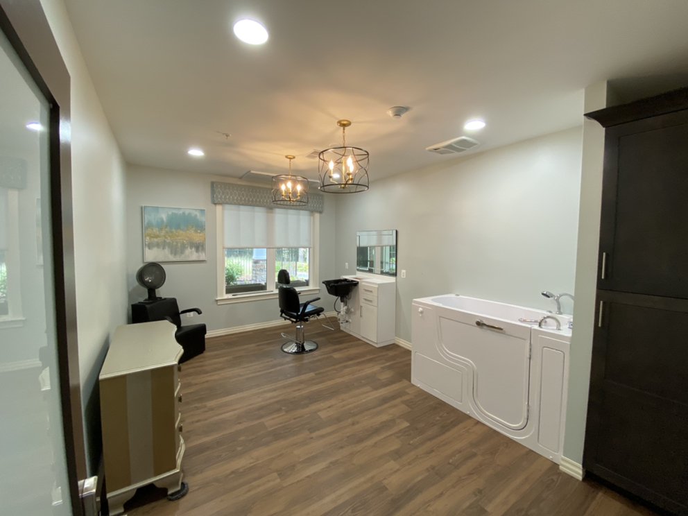 EVERMORE SENIOR LIVING Updated September 2024 10 Photos 4358