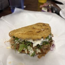 Super Tacos Y Tortas El Neno - Carnitas Gordita