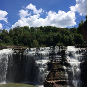 Lower Falls Park - The perfect day - Hiking Near Me - Rochester, New York