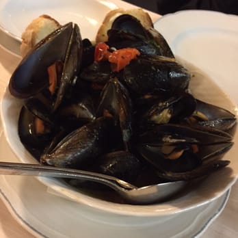 Trattoria Arrow's - Rosa Mussels soup #foodporn - Italian Near Me - Milan, Michigan Trattoria Arrow's - Rosa Mussels soup #foodporn - Italian Near Me - Milan, Michigan