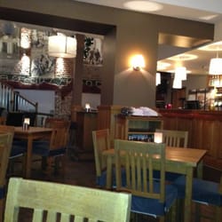 Pigen Cafe - Bar