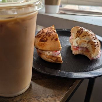 MoonWink's Cafe - Coffee & Tea Near Me - Ann Arbor, Michigan