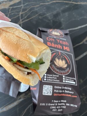Oh Yeah Banh Mi by null