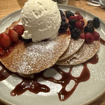 Coyote Grille - Berry pancakes - American Near Me - Lemoore, California