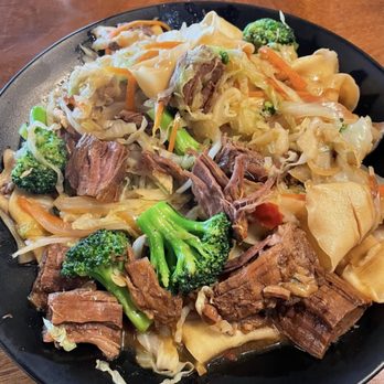 Magic Noodle - Brisket - Noodles Near Me - Overland Park, Kansas