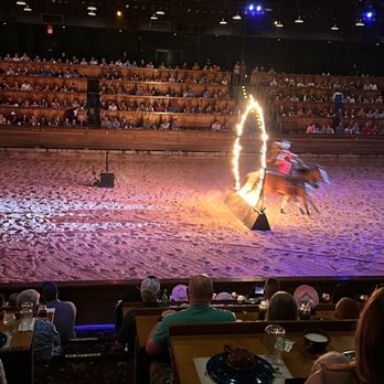 Dolly Parton's Stampede - Entertaining - Performing Arts Near Me - Pigeon Forge, Tennessee
