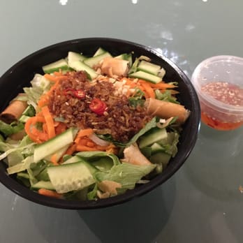 Ba'get - Grilled meat ball + Pork/Taro spring rolls Vermicelli salad bowl + fish sauce. - Vietnamese Near Me - Melbourne, VIC
