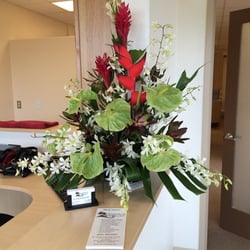 Waikoloa Dental Clinic - Mahalo nui loa Queens' Marketplace for the welcome floral bouquet!