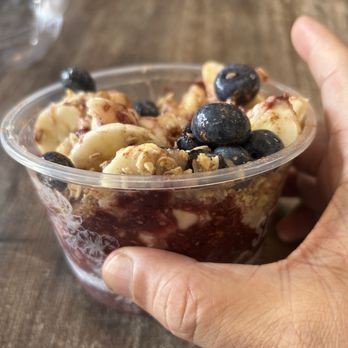 Senberry Bowls - Acai Bowls Near Me - Fairfax, Virginia Senberry Bowls - Acai Bowls Near Me - Fairfax, Virginia