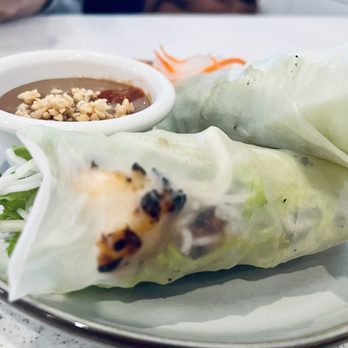 Pho Metro - Grilled shrimp rice wrap so good!! - Vietnamese Near Me - Flushing, New York Pho Metro - Grilled shrimp rice wrap so good!! - Vietnamese Near Me - Flushing, New York