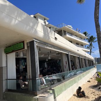 Monkeypod Kitchen - Side ocean view - Tacos Near Me - Honolulu, Hawaii