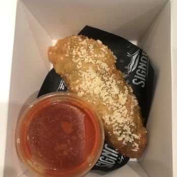 Signora Pizza - Fried zucchini blossom outstanding! - Food Trucks Near Me - Las Vegas, Nevada