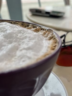 À la Folie Café by null