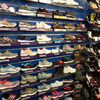 Big 5 Sporting Goods - Shoes - Sporting Goods Near Me - Stockton, California Big 5 Sporting Goods - Shoes - Sporting Goods Near Me - Stockton, California