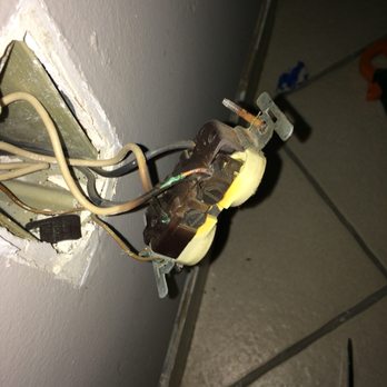 Dr. Electrical Services - Result of using an outlet as an splice device. Lost power of entire circuit. - Electricians Near Me