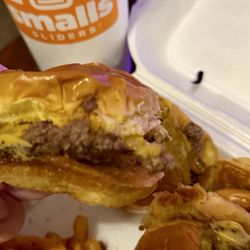 Smalls Sliders - Thin patty burger