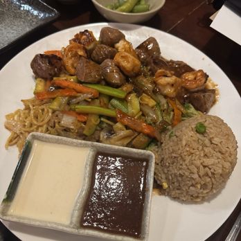 Volcano Sushi Bar & Hibachi - Japanese Near Me - Edmond, Oklahoma Volcano Sushi Bar & Hibachi - Japanese Near Me - Edmond, Oklahoma