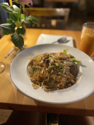Circles Thai (Northern Liberties) by null