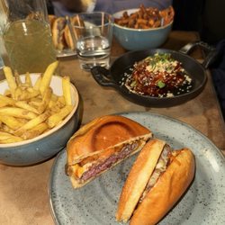 Shed - Mamba Burger