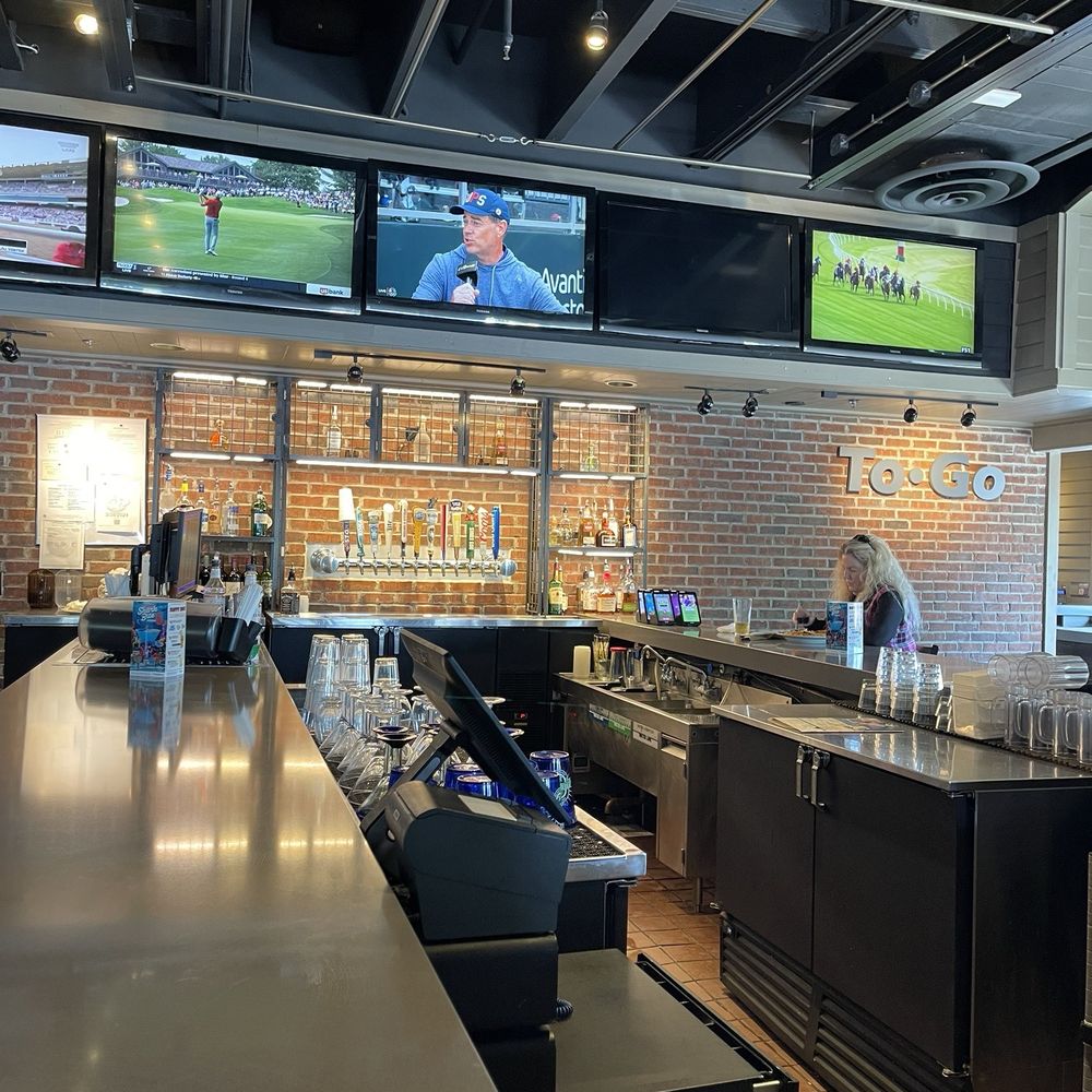 Chili's - Bar area - American Near Me - Phoenix, Arizona Chili's - Bar area - American Near Me - Phoenix, Arizona