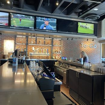 Chili's - Bar area - American Near Me - Phoenix, Arizona