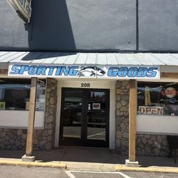 Lassen Gift - Entrance