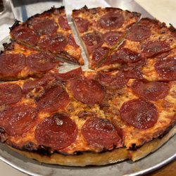Lynwood Cafe - Looks good in my pizza book