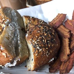 Wakeman Coffee West End - Everything bagel with a side of bacon