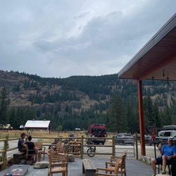 Mazama Public House