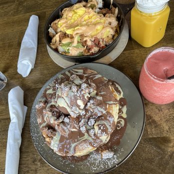Avenue Brunch House - Banana Nutella pancakes and southwestern skillet Mango and strawberry lime smoothies - Breakfast & Brunch Near Me - Dearborn, Michigan Avenue Brunch House - Banana Nutella pancakes and southwestern skillet Mango and strawberry lime smoothies - Breakfast & Brunch Near Me - Dearborn, Michigan