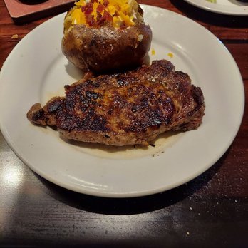 LongHorn Steakhouse - 12oz ribeye. - Steakhouses Near Me - Orlando, Florida LongHorn Steakhouse - 12oz ribeye. - Steakhouses Near Me - Orlando, Florida