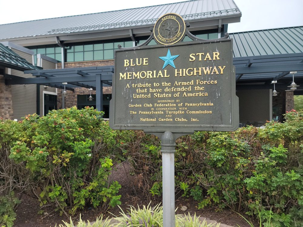 NEW STANTON SERVICE PLAZA Updated October 2024 72 Photos & 20