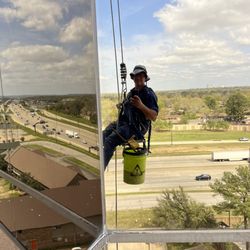 Seer Window Cleaning - High Rise Window Cleaning