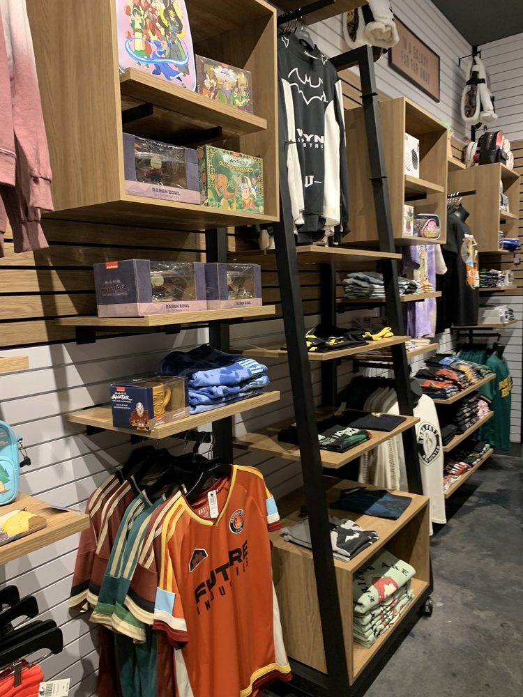 BOXLUNCH 1400 Willowbrook Mall, Wayne, New Jersey Accessories