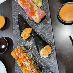 Spicy Salmon Roll