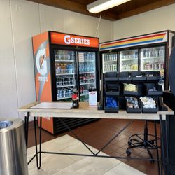 Whittier Narrows Golf Course - Condiments and utensils