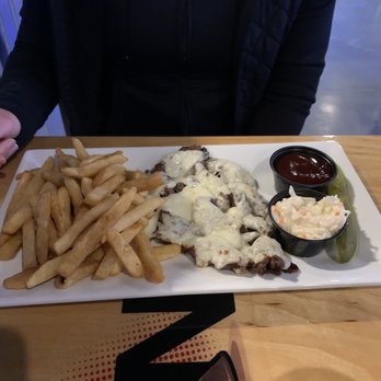 Canz - Steak - Sports Bars Near Me - Bohemia, New York Canz - Steak - Sports Bars Near Me - Bohemia, New York