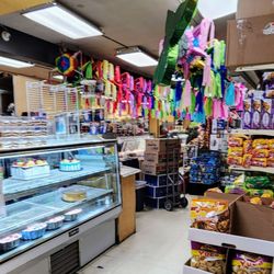Plaza Latina - (12/19/24)