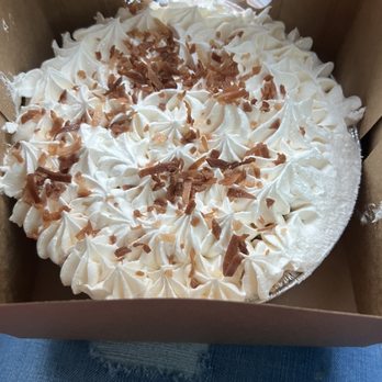 Black Bear Diner San Antonio Ackerman - Coconut Cream Pie (560 cals.) - Diners Near Me - San Antonio, Texas Black Bear Diner San Antonio Ackerman - Coconut Cream Pie (560 cals.) - Diners Near Me - San Antonio, Texas
