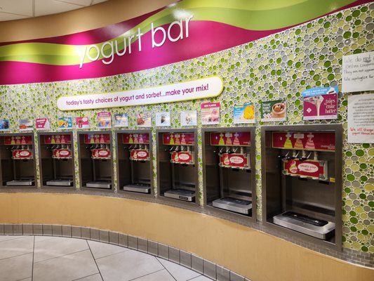 Menchie's Frozen Yogurt by null