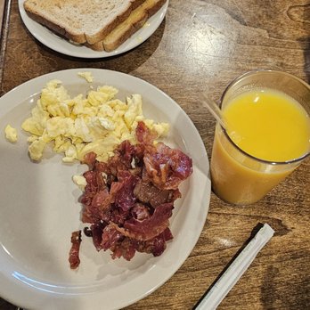 Cafe Atlantic - The kids loved the breakfast buffet! All the crispy bacon they could eat! - Breakfast & Brunch Near Me - Virginia Beach, Virginia