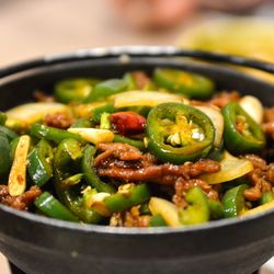 Tasty Xi'an - Chicken dry pot